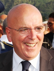 Mario Oliverio