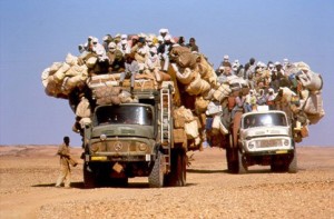 Migranti nel Sahara