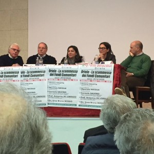 foto tavolo convegno 1