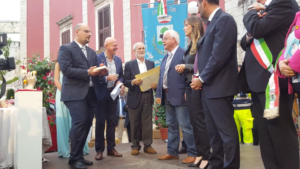 Consegna Premio con Boschi